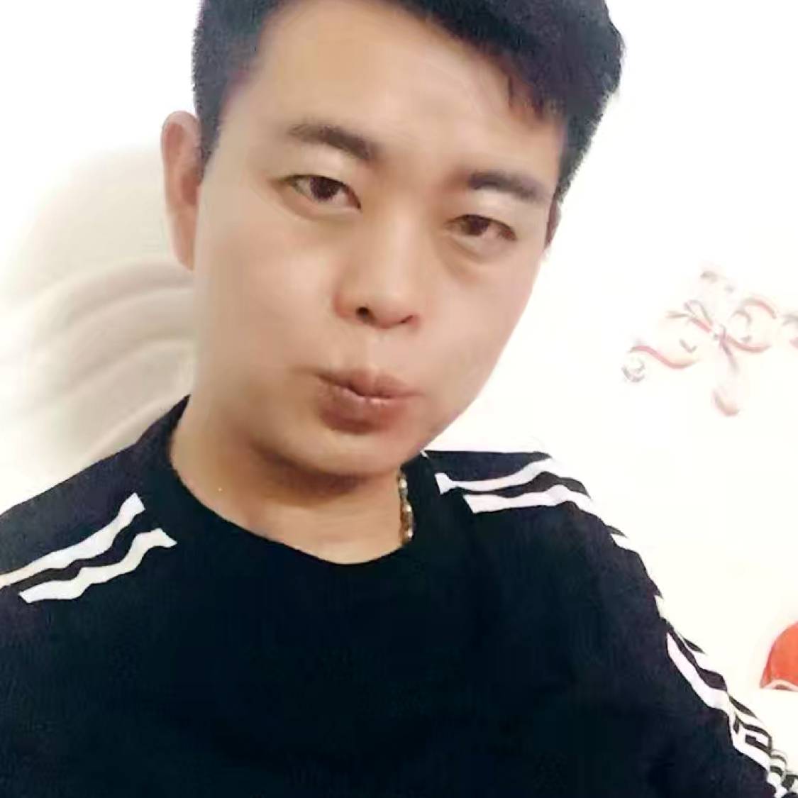 吐司方哭泣的照片