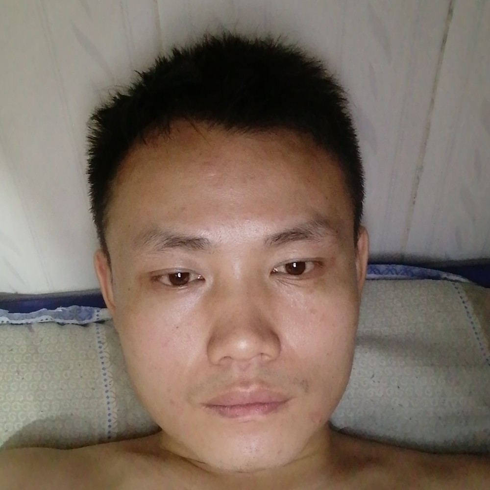 衬衫那怕孤独的照片