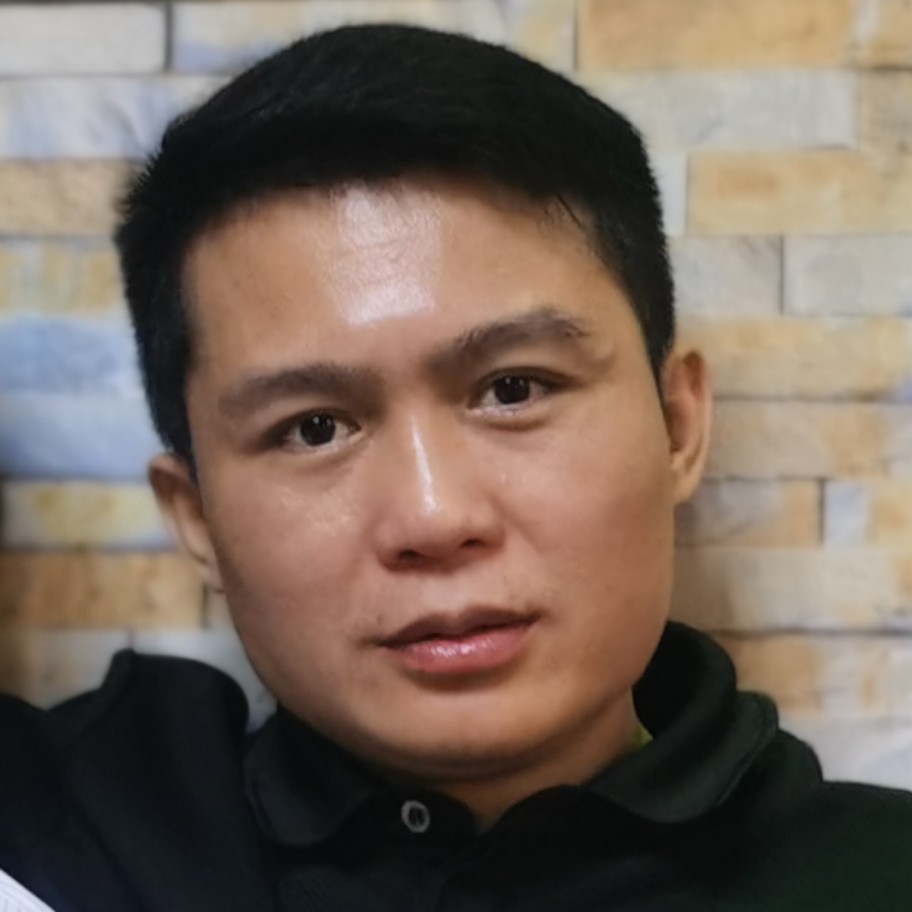汪总裁的照片