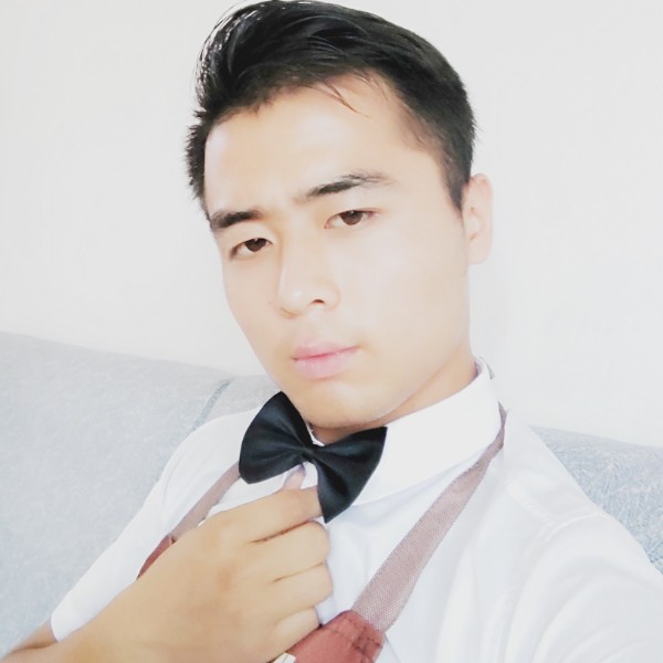 小匹诺曹的照片