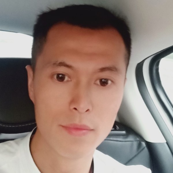 若溪回眸忧心的照片