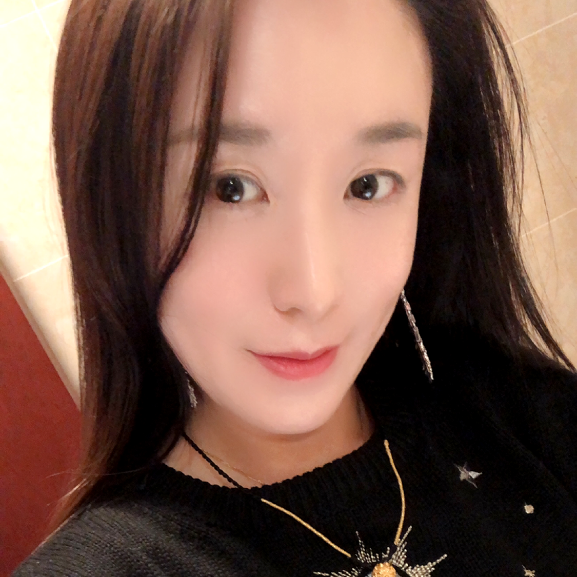 生动凝眸缘分的照片