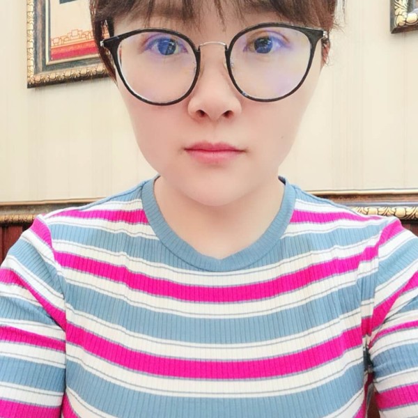 爱吃鱼的蟹蟹的照片