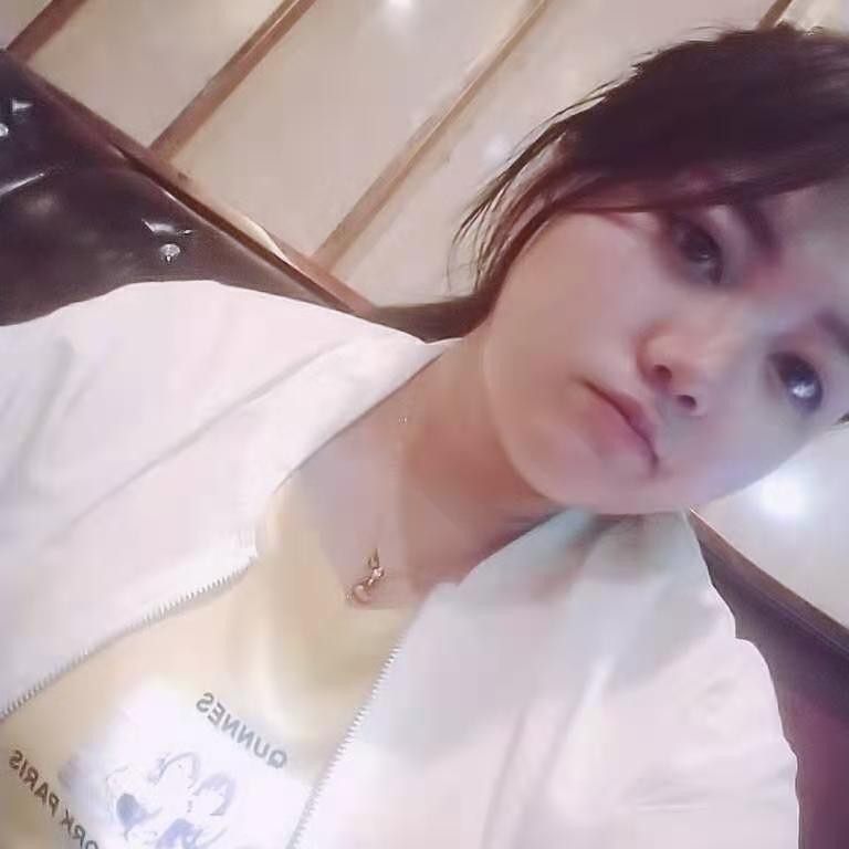 无垠的宝贝的照片