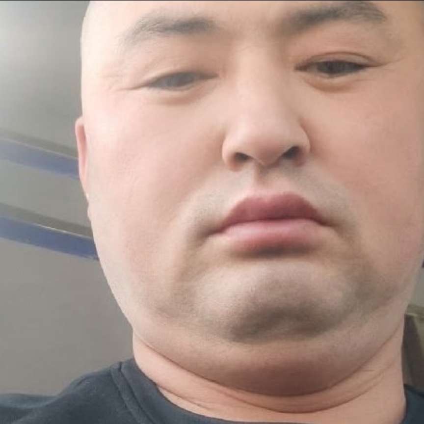 兴奋的香烟的照片