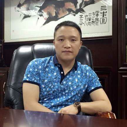 吐司等待忧虑的照片