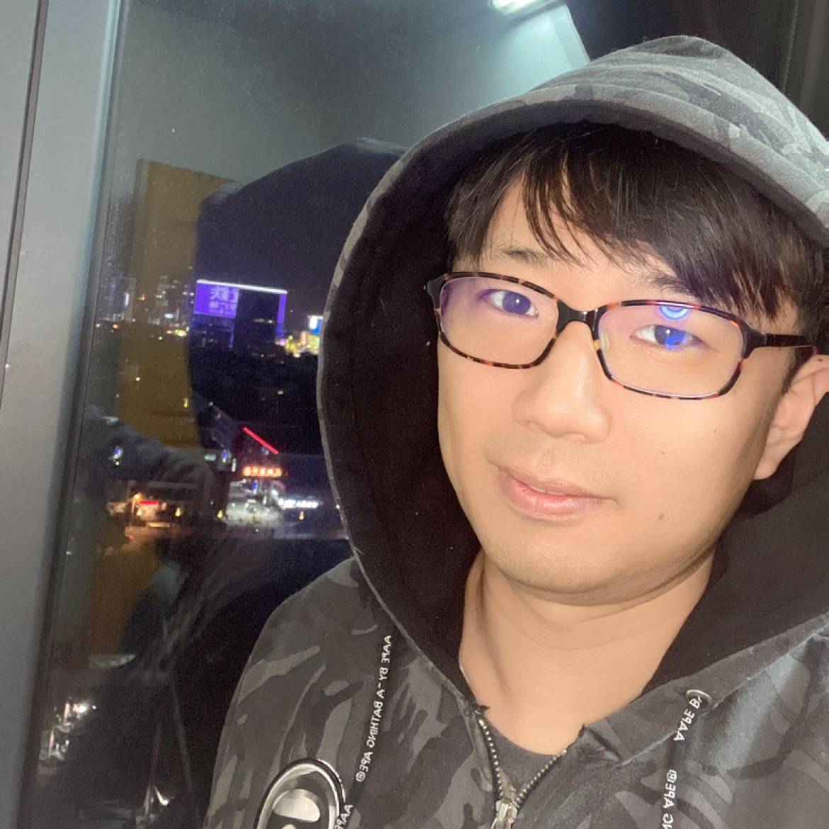 阿哟哟的照片
