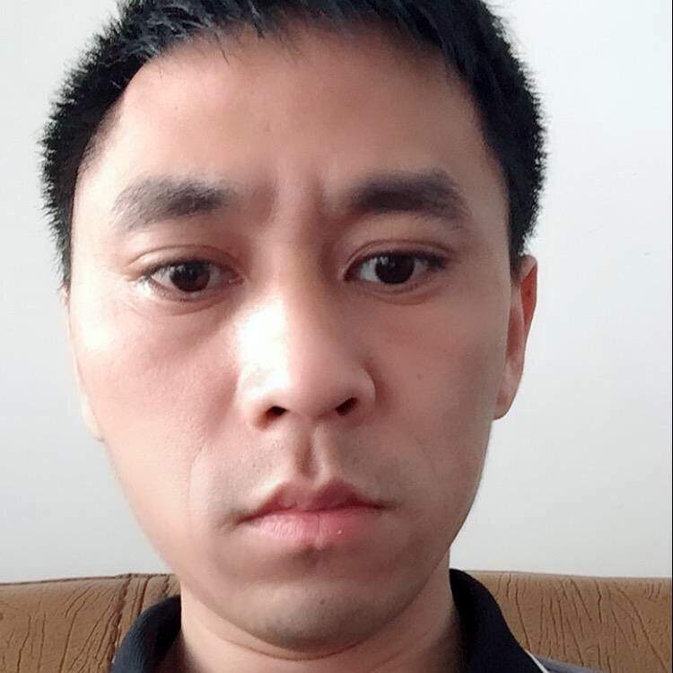 畅快那路人的照片
