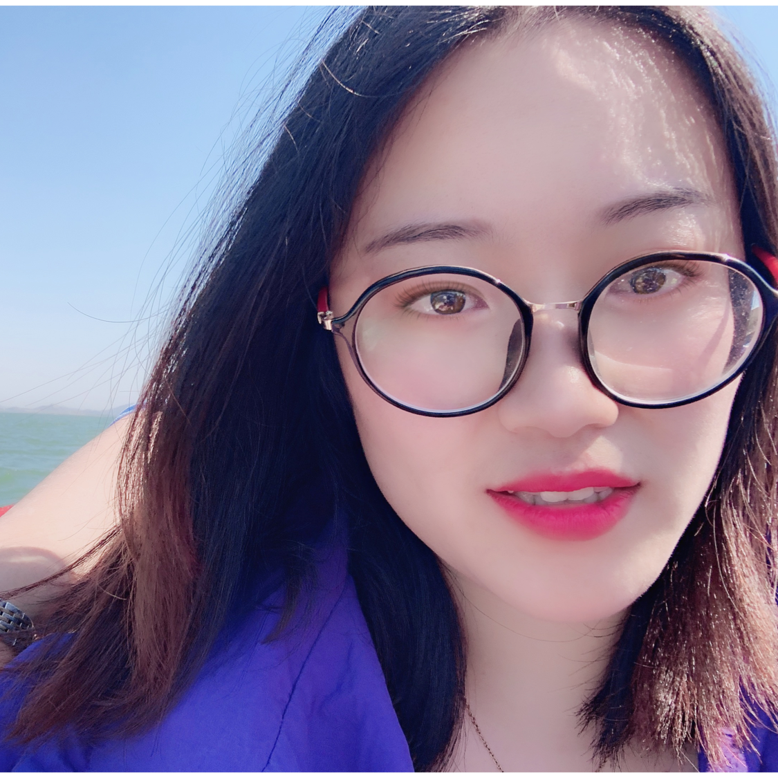 微笑小松鼠ll的照片