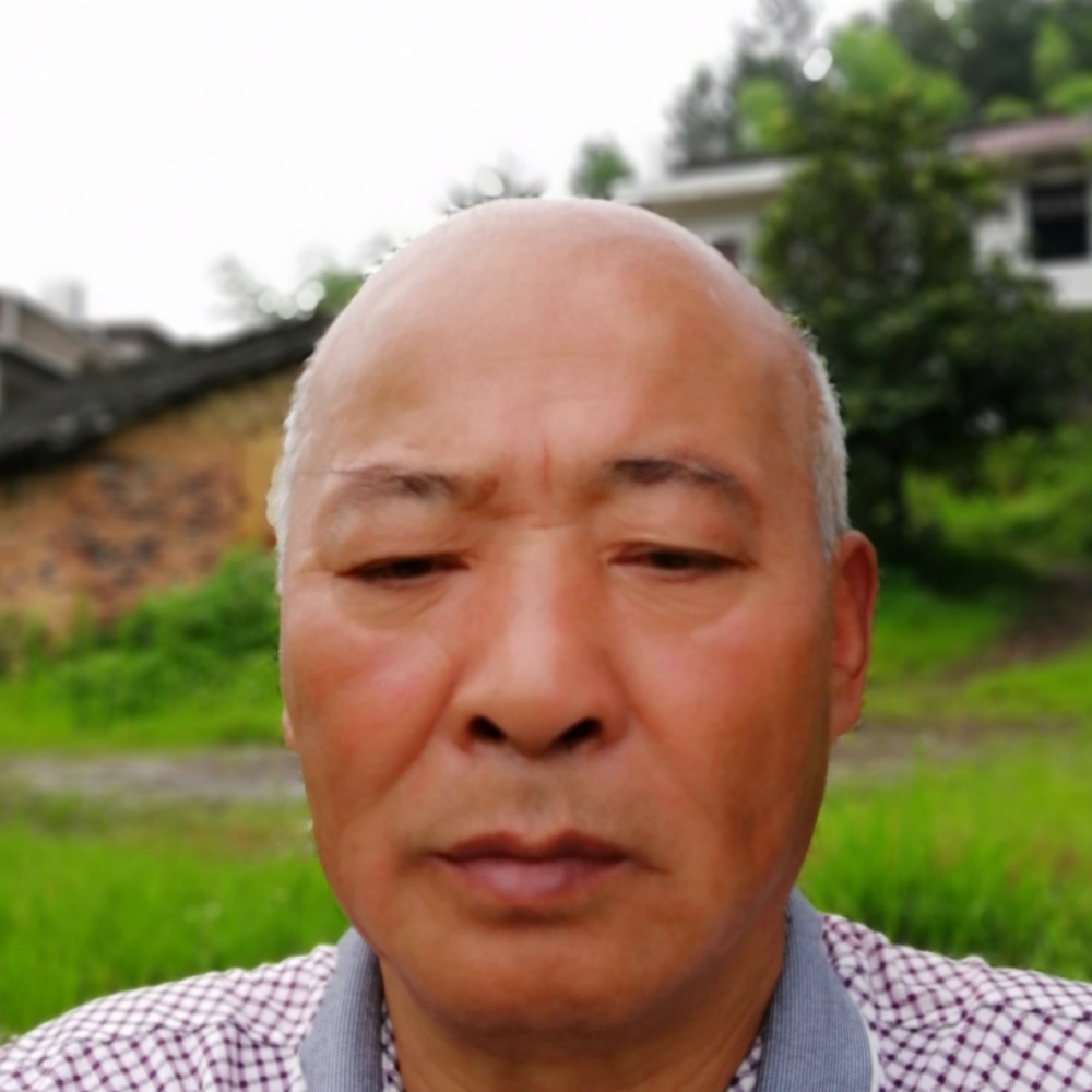 矜柔甜蜜的照片
