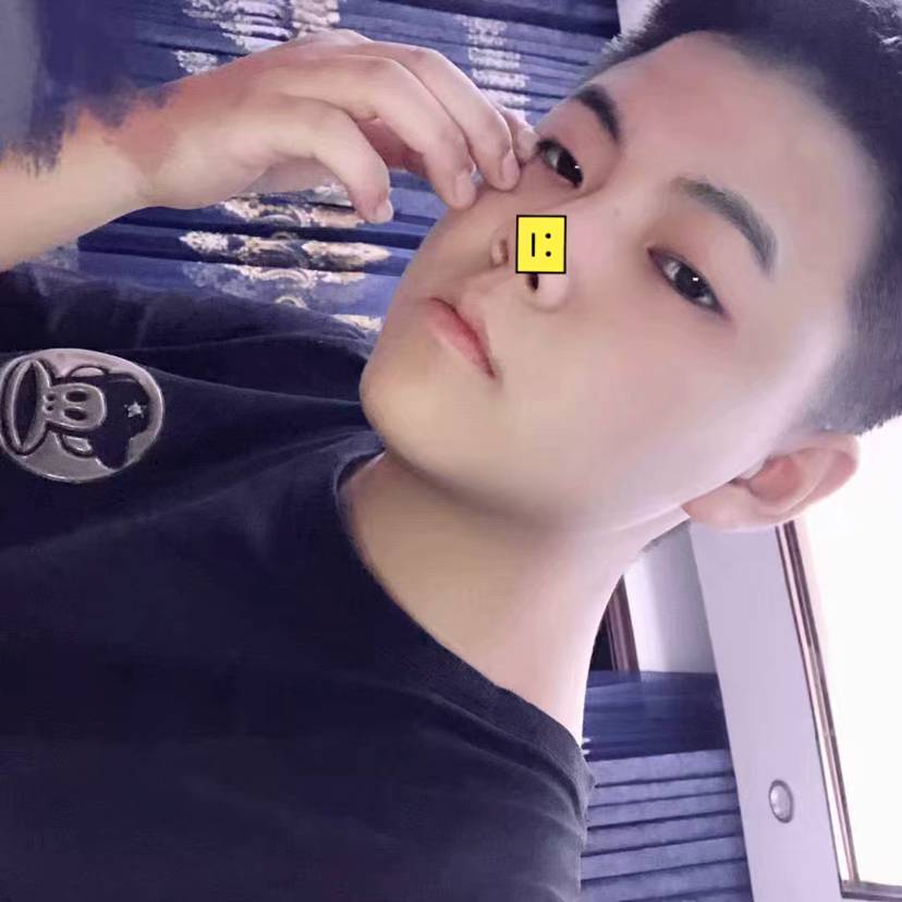 我藏宇宙里了的照片