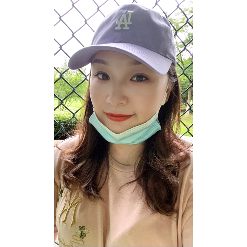 Miss小小维的照片