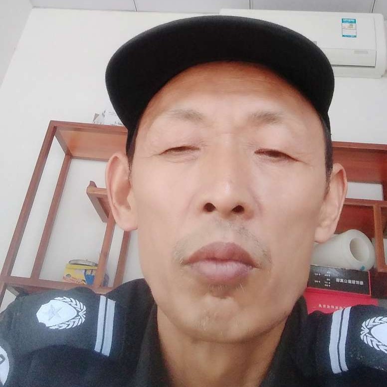 靓丽和尘宵的照片