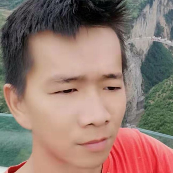 布奇诺的照片