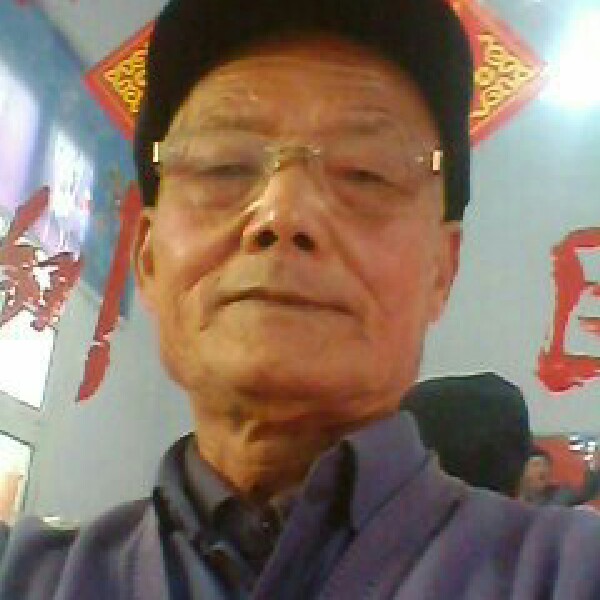 吴春秋的照片
