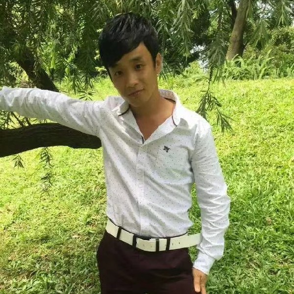 覃涛的照片