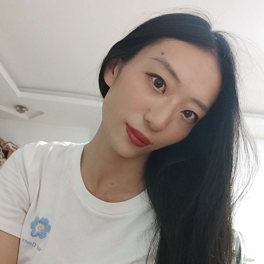 石头改变体贴的照片