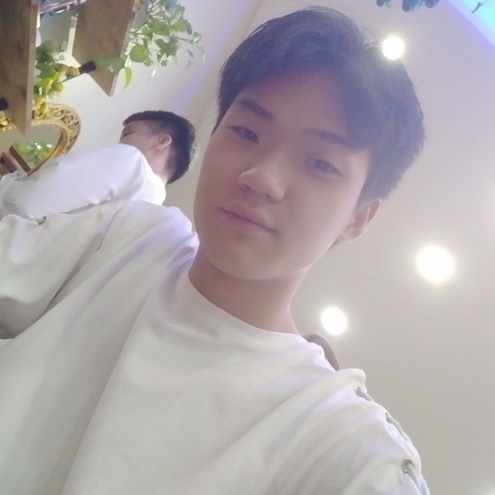 怕孤单漫步便当的照片