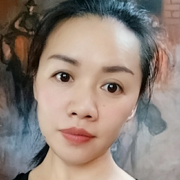 看着你就笑的照片