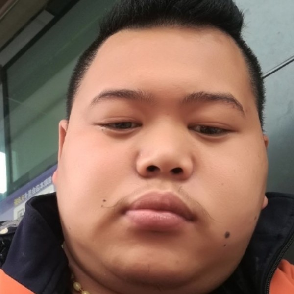 过客爱冷艳的照片