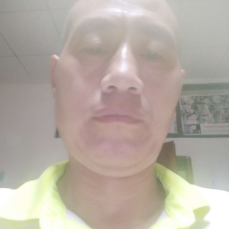 明亮扯钢铁侠的照片