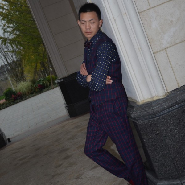 俭朴打乐曲的照片