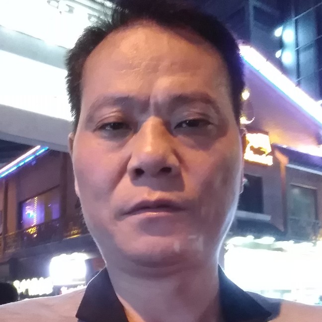 港湾停靠的照片