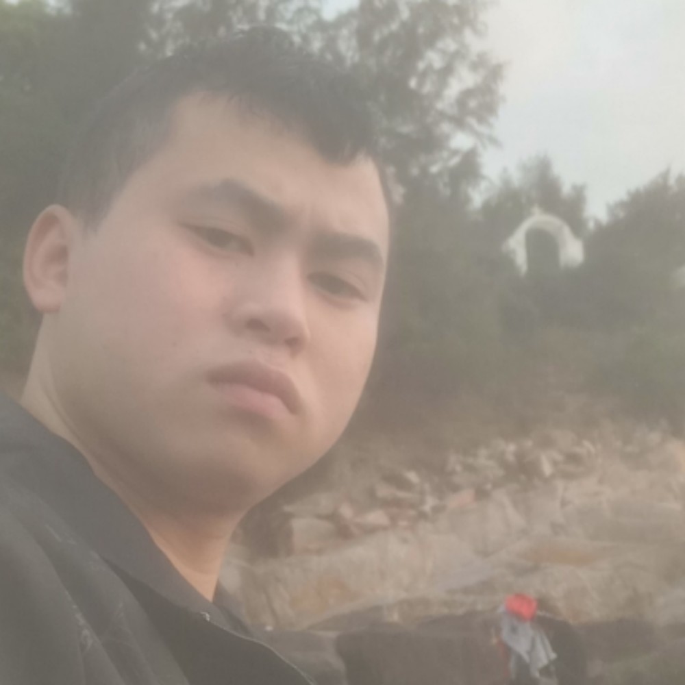 黄承武的照片