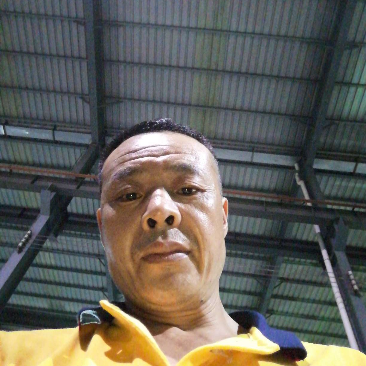 水影闻丰富的照片