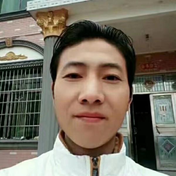 罗樟明的照片