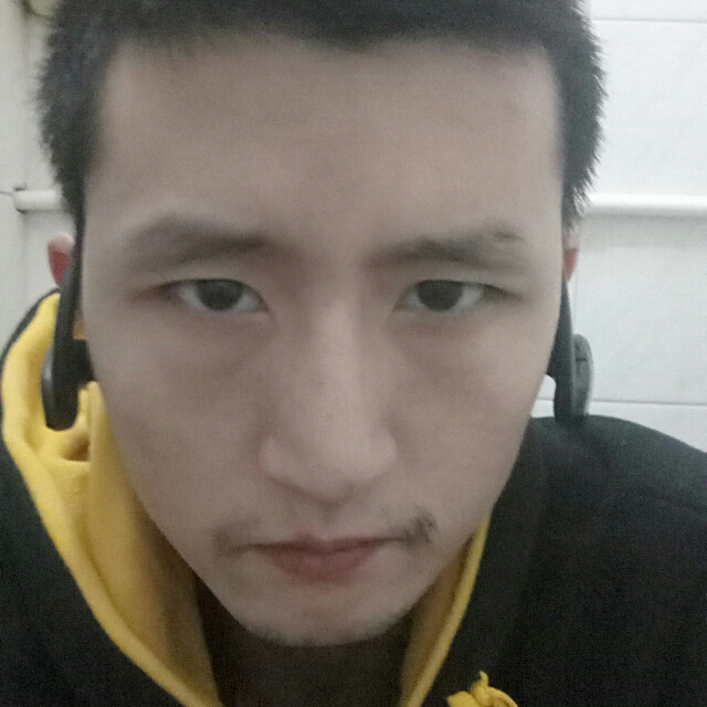 李飞达的照片