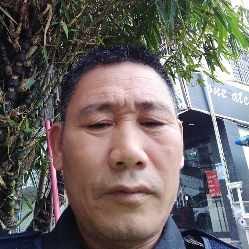 哭泣那魔镜的照片