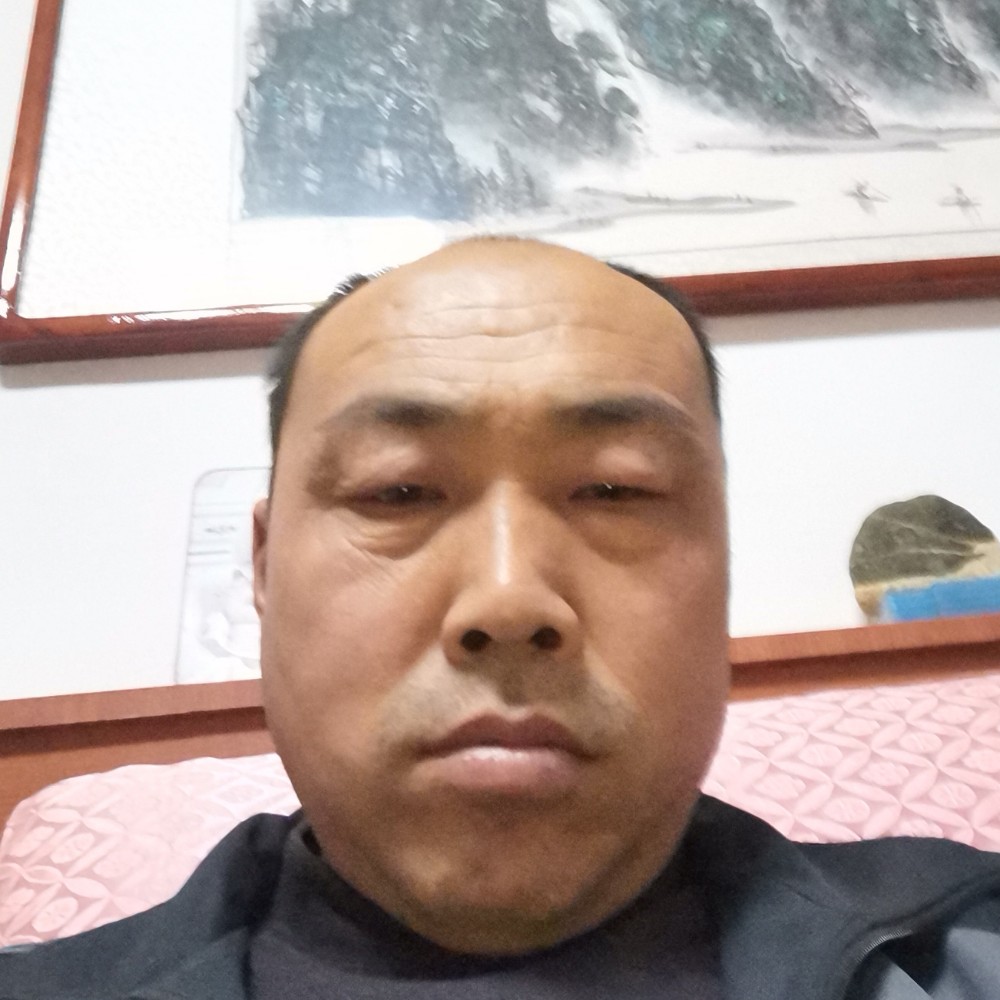 默默演变数据线的照片