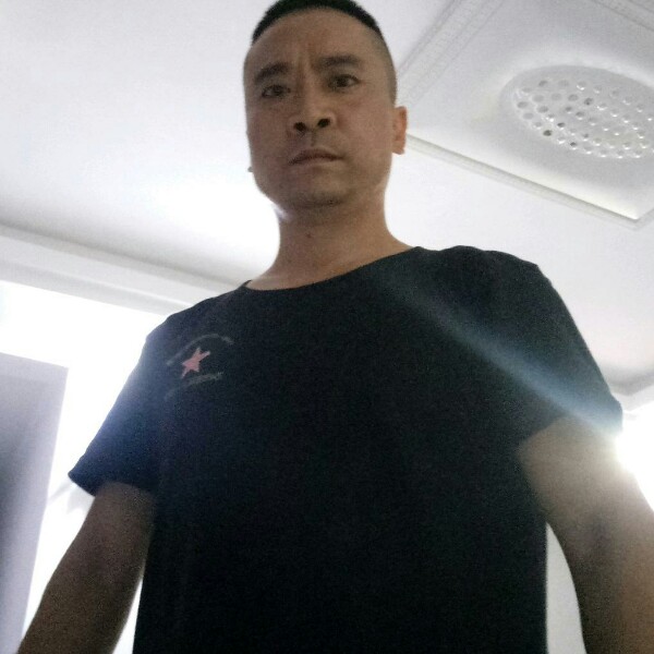 中越军刺的照片