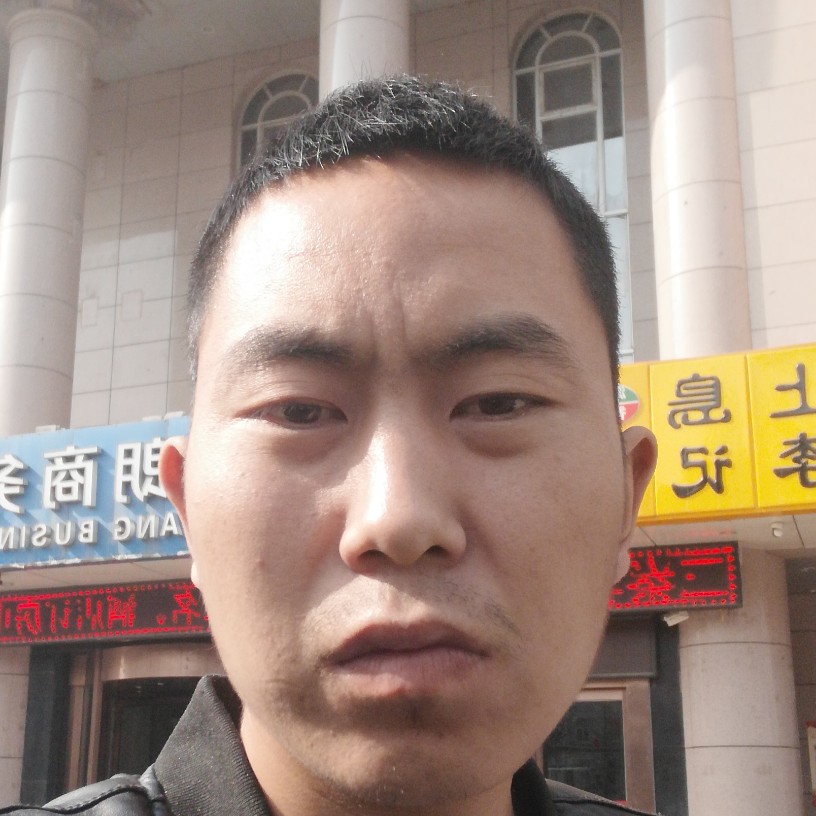 彭先向的照片