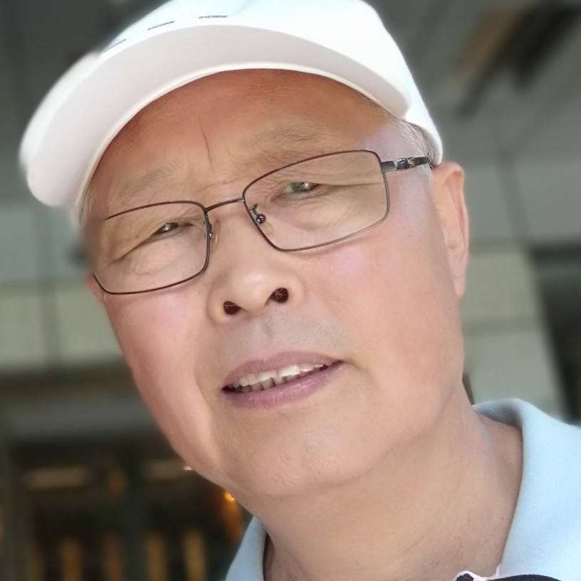 一个人闻风萧的照片