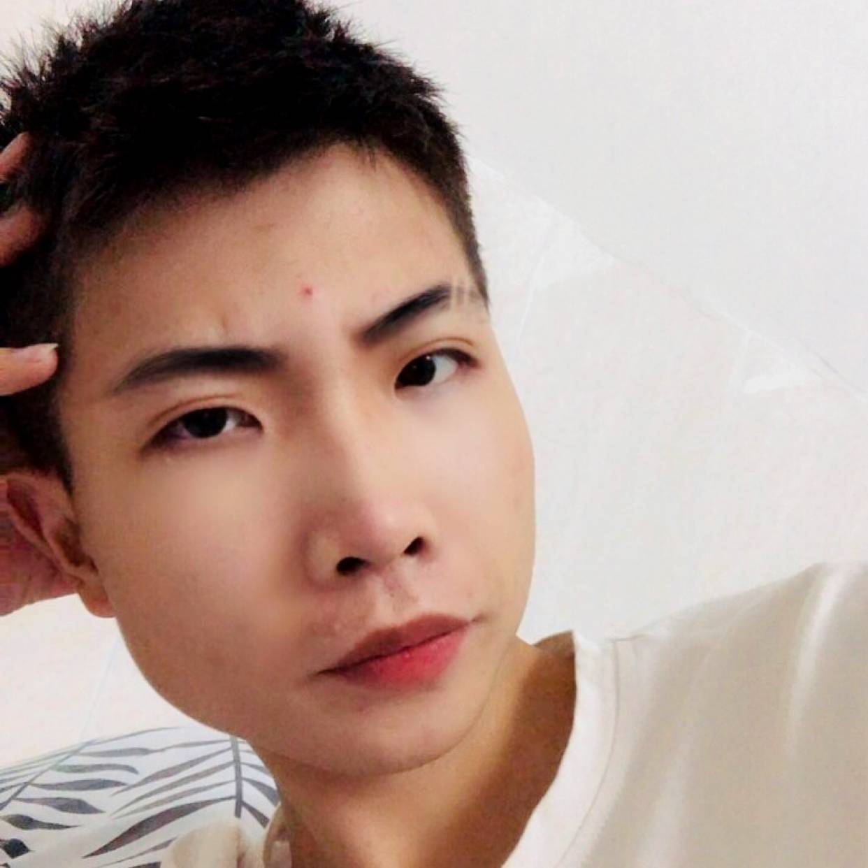 爱听歌的香水的照片