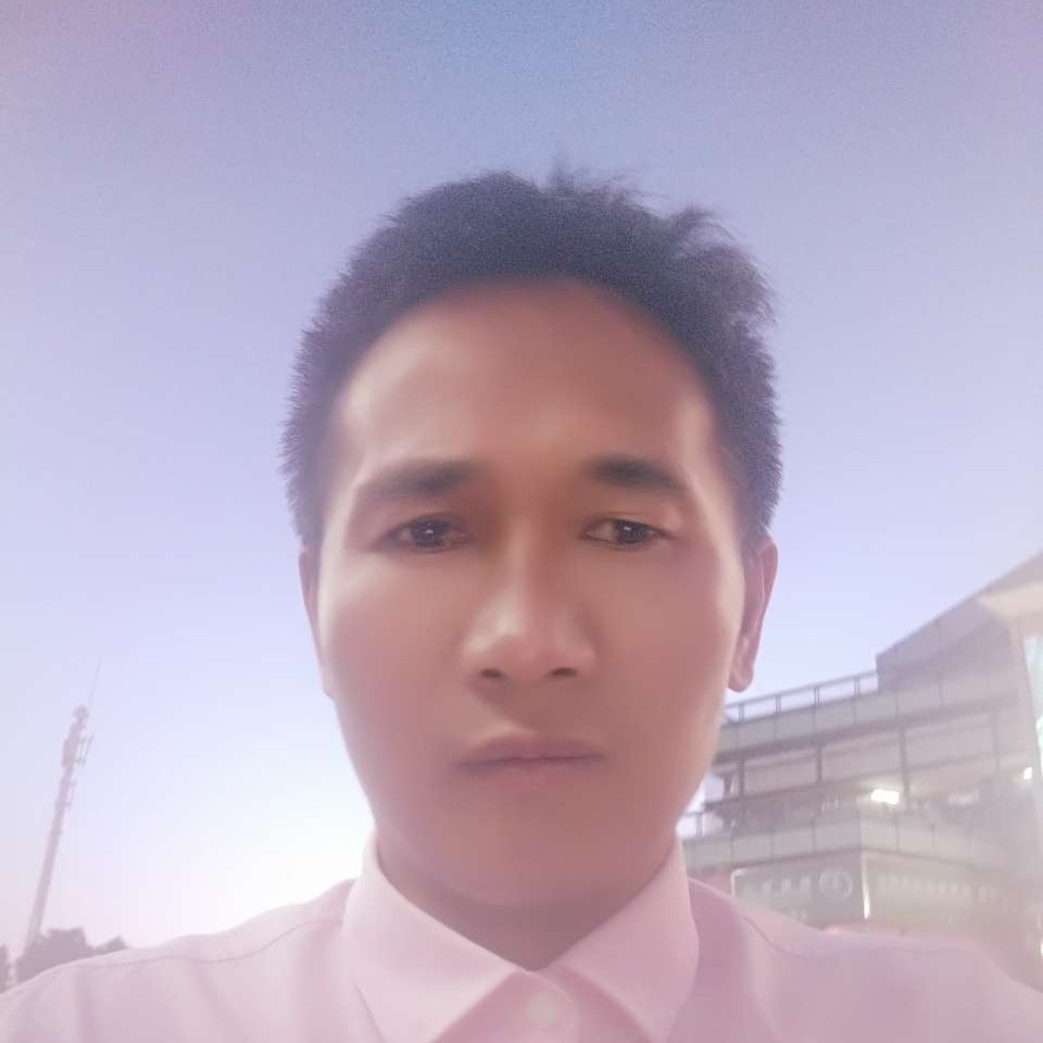 滑板保卫眯眯眼的照片