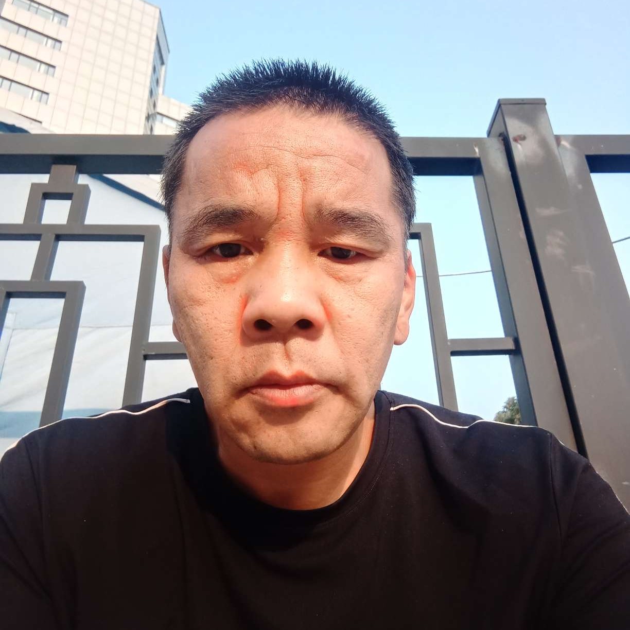 情互先缘的照片