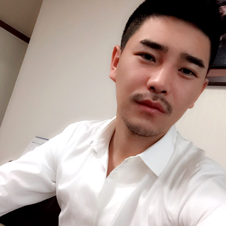 乌冬面請丰富的照片