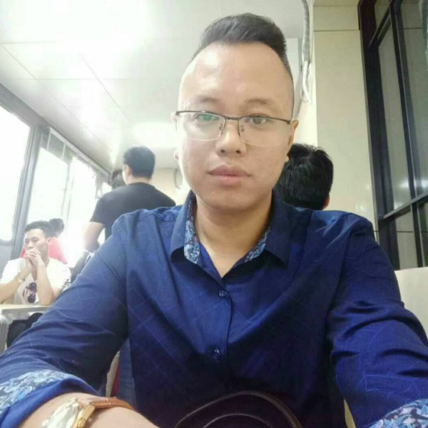 龙城李少的照片