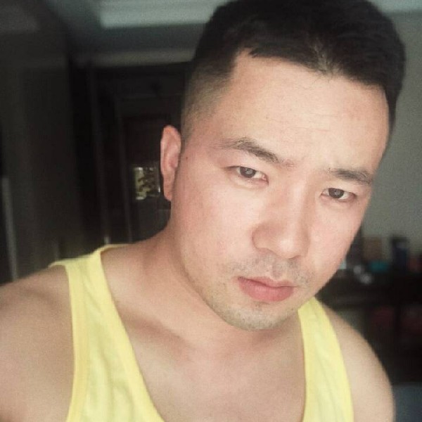 凉介介的照片