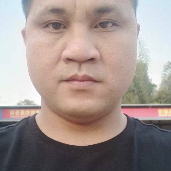 陈健虎的照片