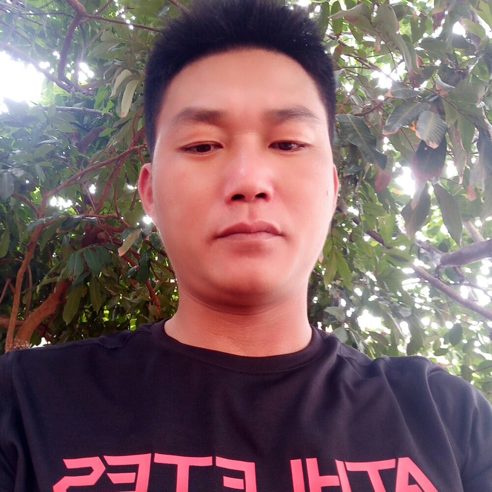 黄振纠的照片