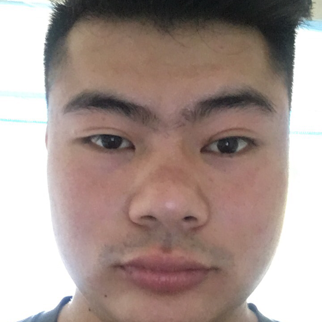 发嗲的咖啡豆的照片