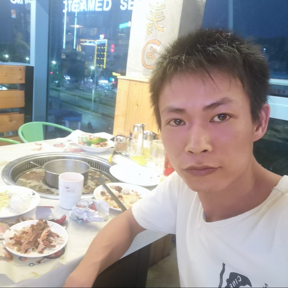 林邦荣的照片
