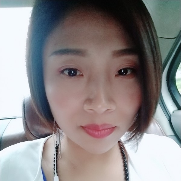 李筱的照片