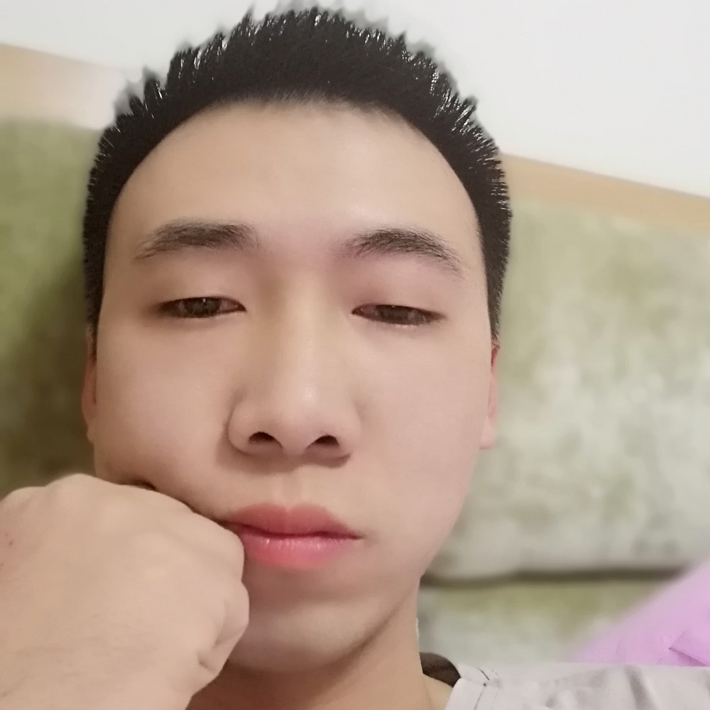 A杨溢的照片