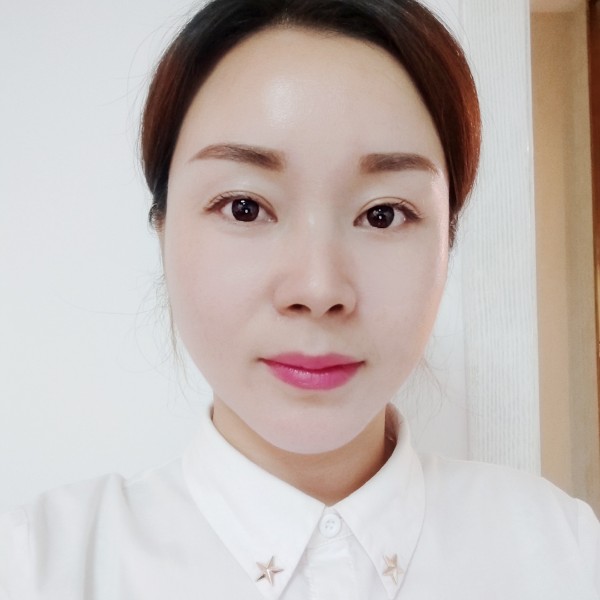 金针菇浅吻欠你的的照片