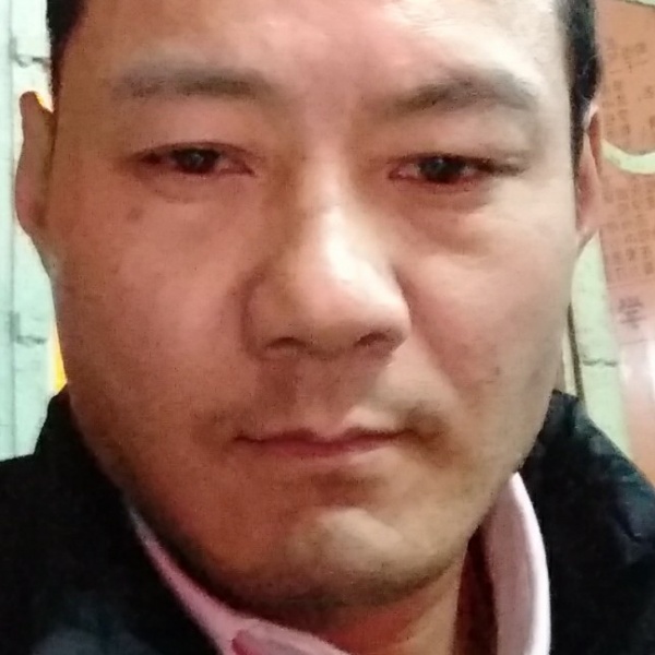 靓丽碧影的照片
